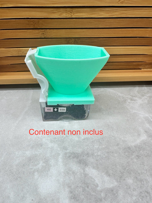 Elizabeth Ward Container Funnel